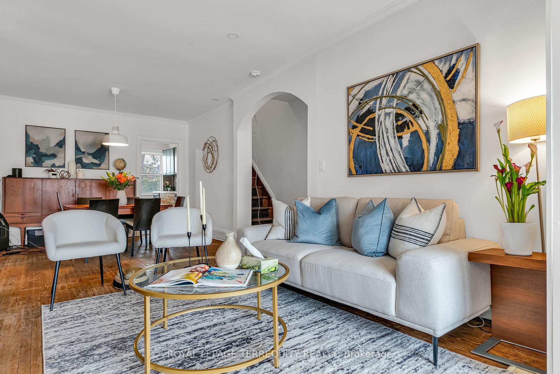 Photo 6 of 115 Humewood Drive, Toronto, Humewood-Cedarvale — HOMEH