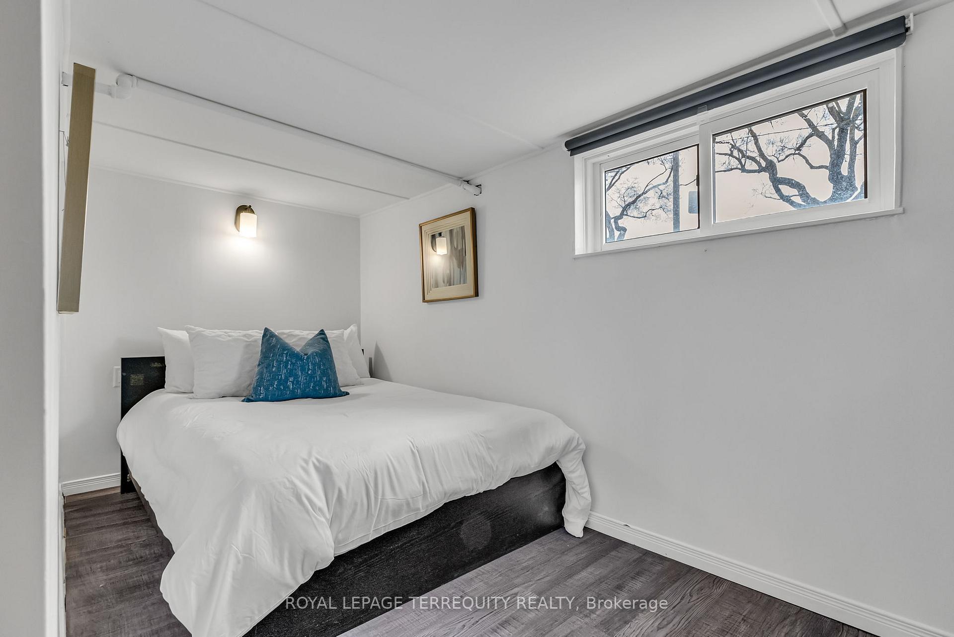 Photo 20 of 115 Humewood Drive, Toronto, Humewood-Cedarvale — HOMEH