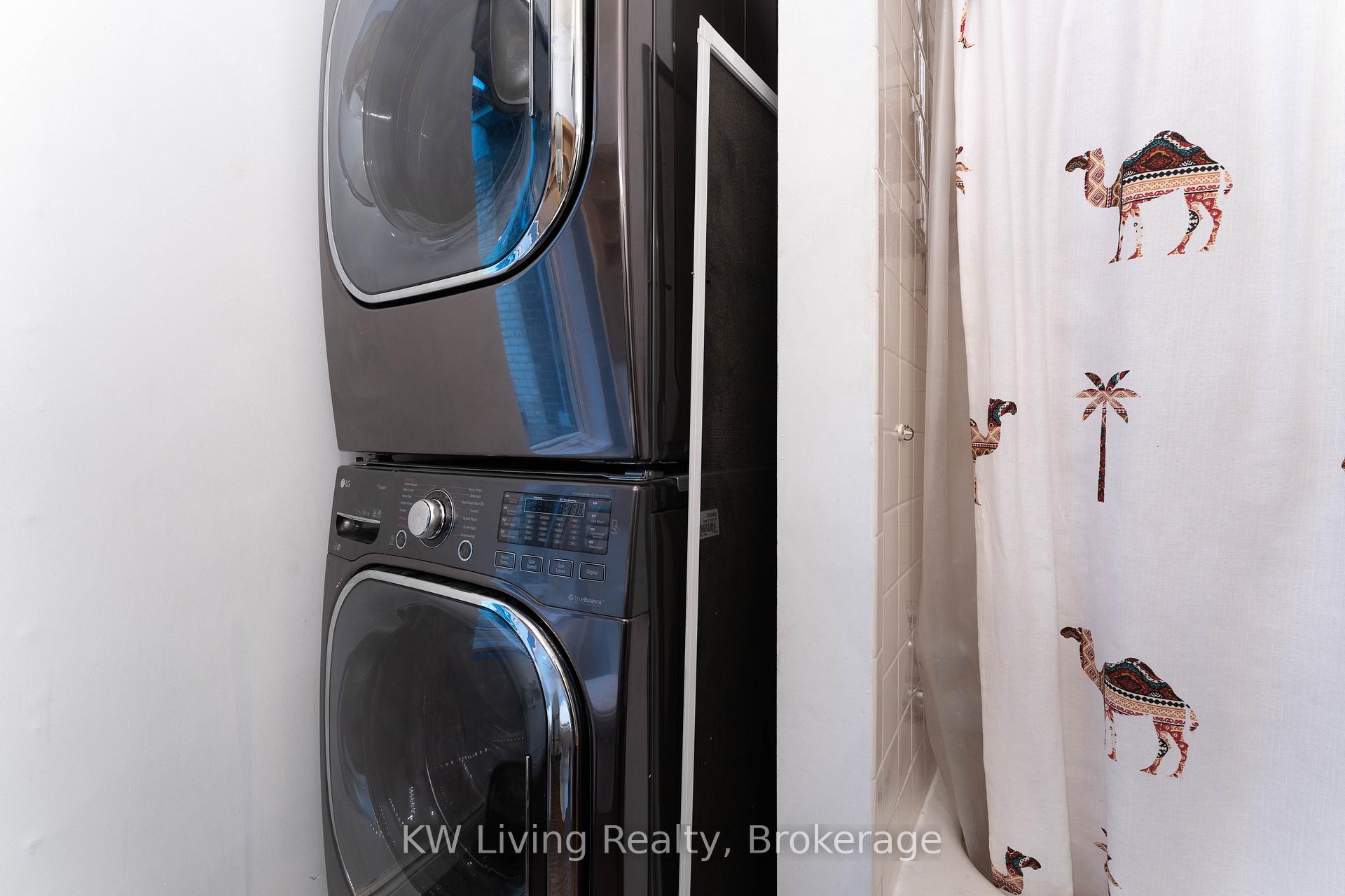Photo 16 of 114 Seaton Street, Toronto, Moss Park — HOMEH