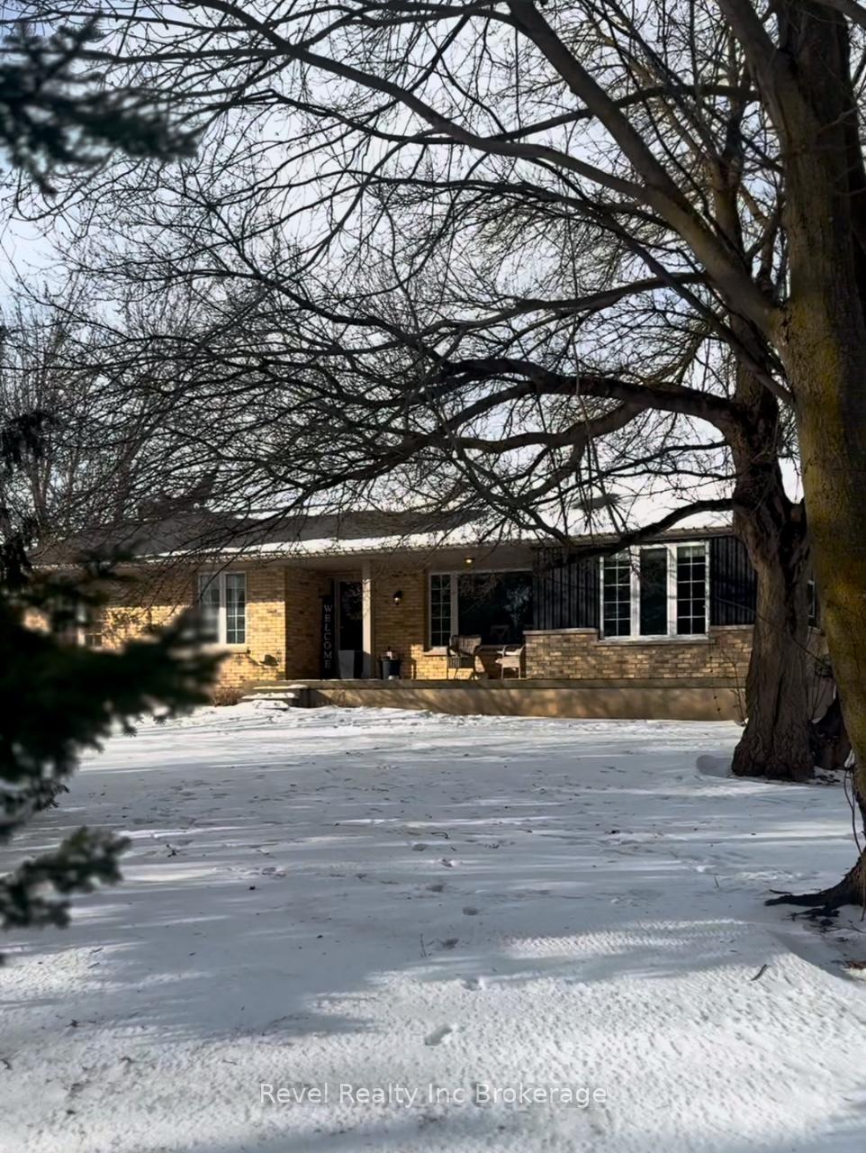 Photo 1 of 3264 Gladstone Drive, Thames Centre, Rural Thames Centre — HOMEH