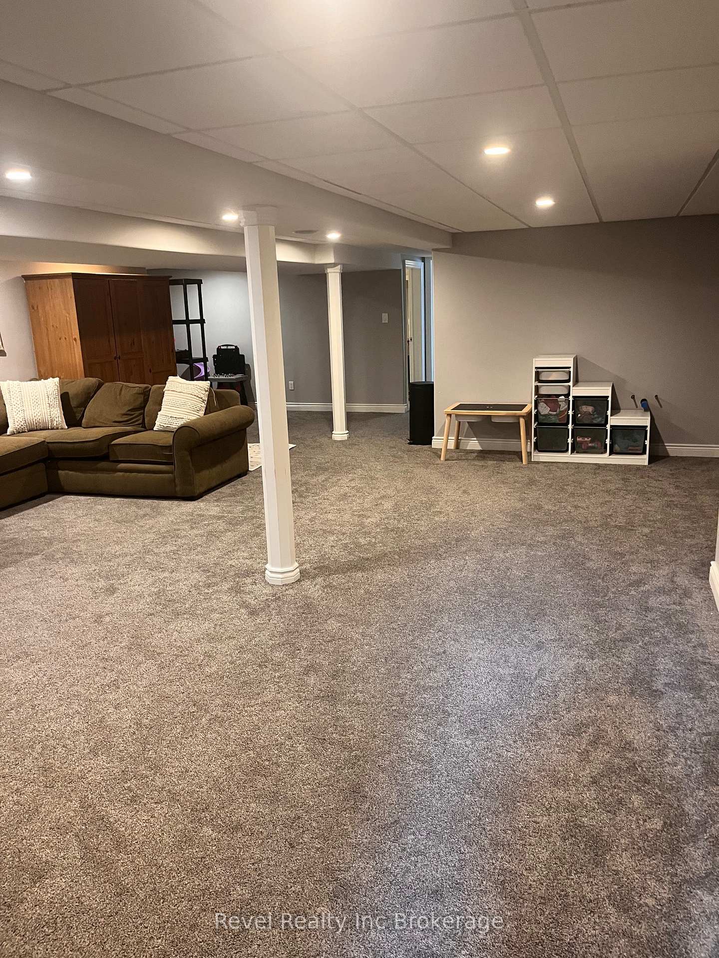Photo 16 of 3264 Gladstone Drive, Thames Centre, Rural Thames Centre — HOMEH