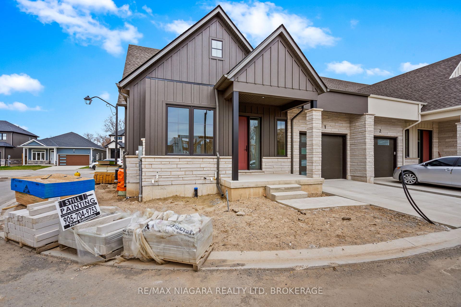 Photo 2 of Unit 1, 41 Ivy Crescent, Thorold, Confederation Heights — HOMEH