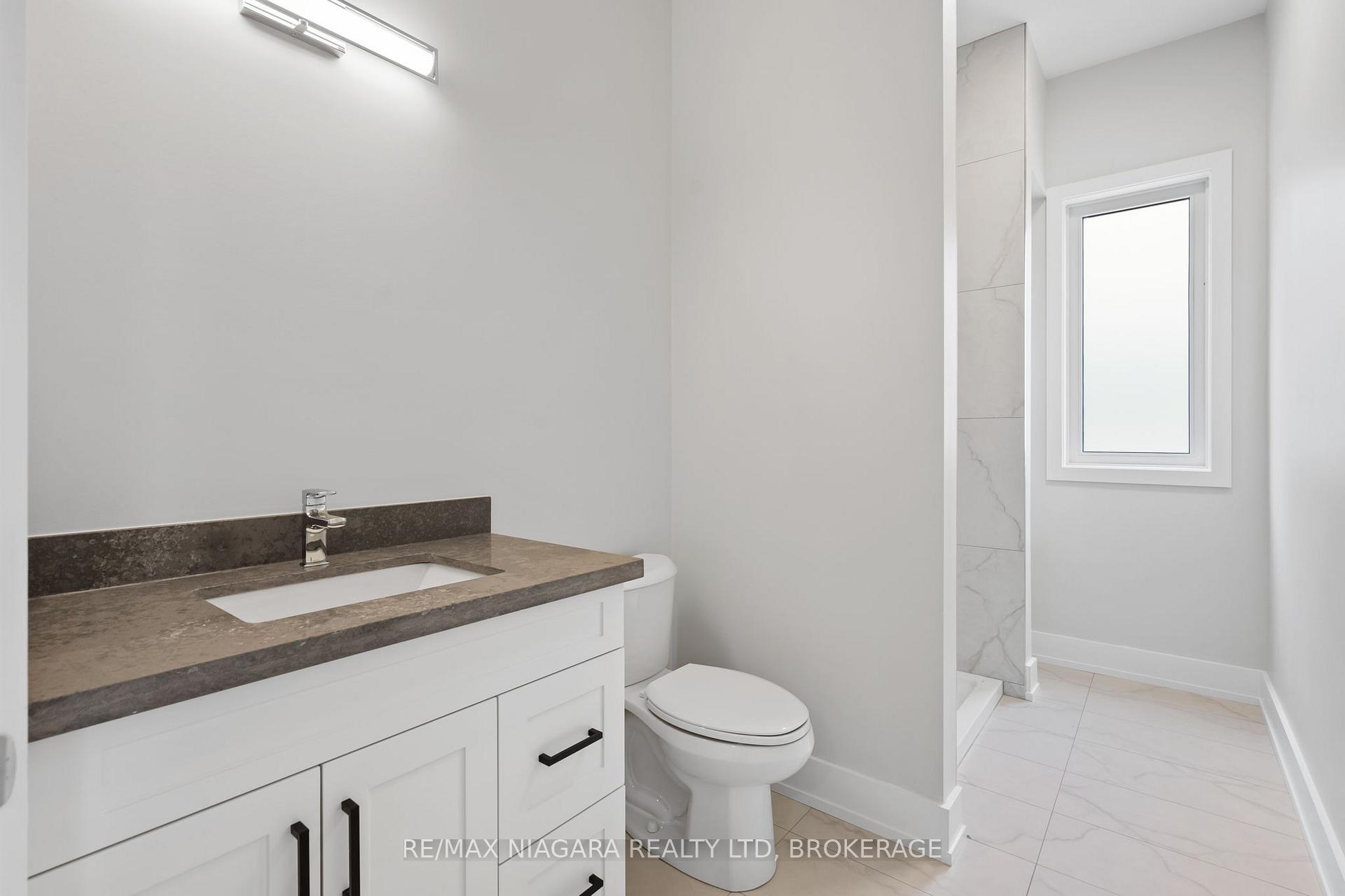 Photo 11 of Unit 1, 41 Ivy Crescent, Thorold, Confederation Heights — HOMEH