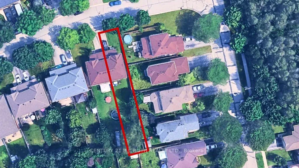 Photo 2 of 5 Peter Street, Barrie, Ardagh — HOMEH