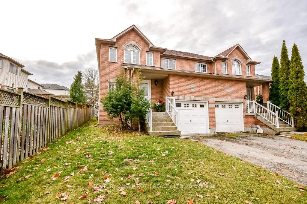 Photo 3 of 5 Peter Street, Barrie, Ardagh — HOMEH
