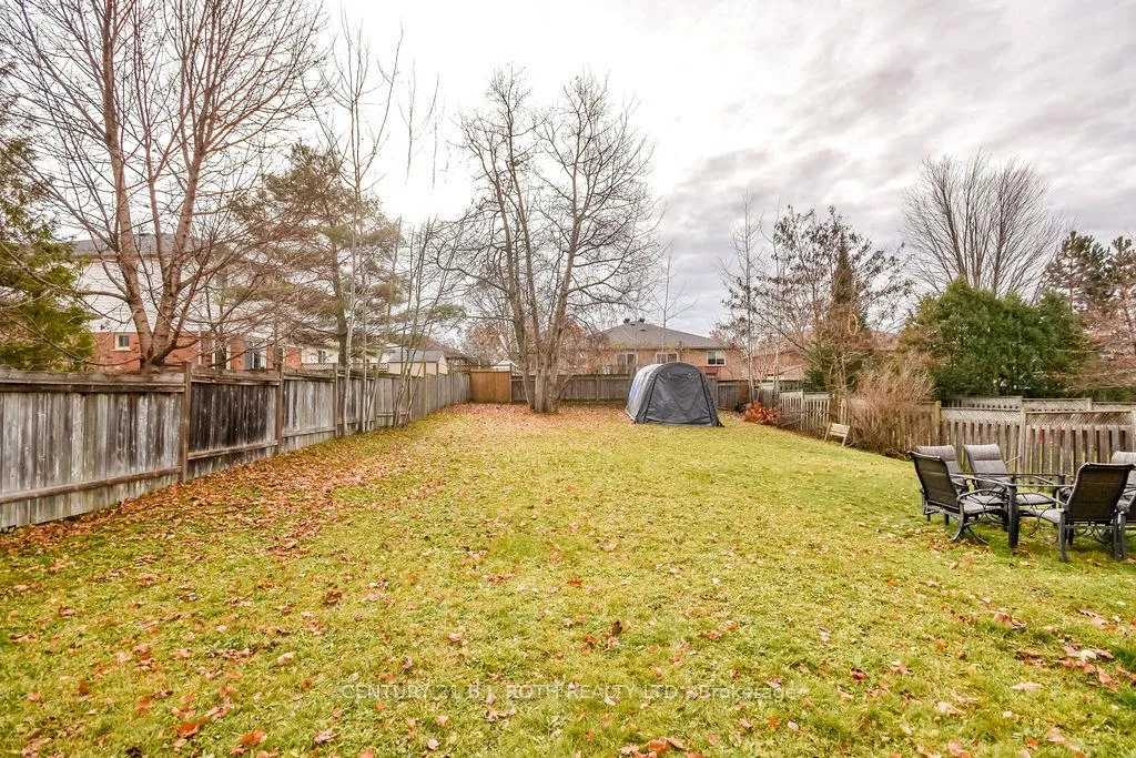 Photo 37 of 5 Peter Street, Barrie, Ardagh — HOMEH