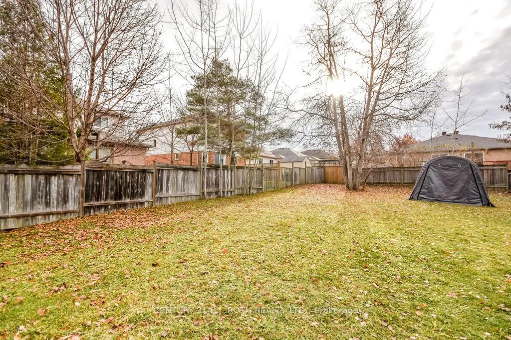Photo 42 of 5 Peter Street, Barrie, Ardagh — HOMEH