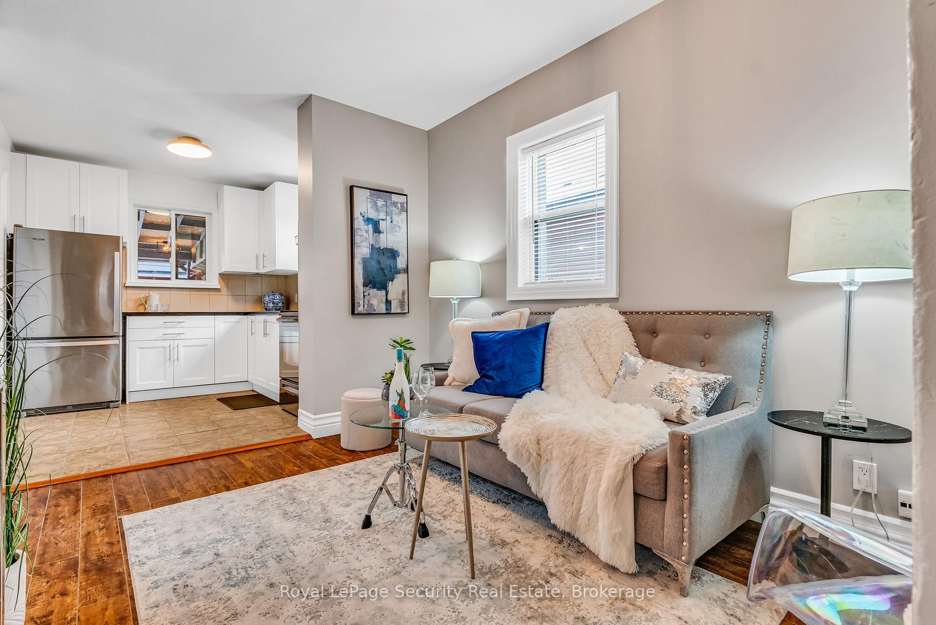Photo 3 of 427 Lauder Avenue, Toronto, Oakwood Village — HOMEH
