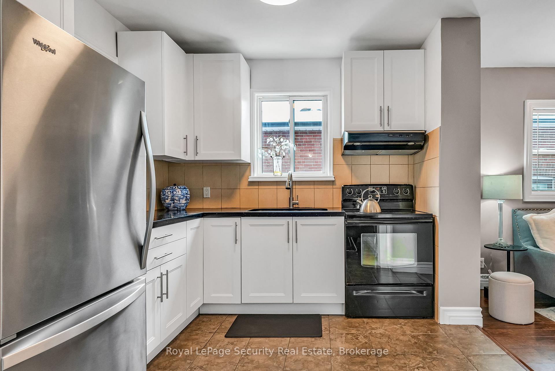 Photo 12 of 427 Lauder Avenue, Toronto, Oakwood Village — HOMEH