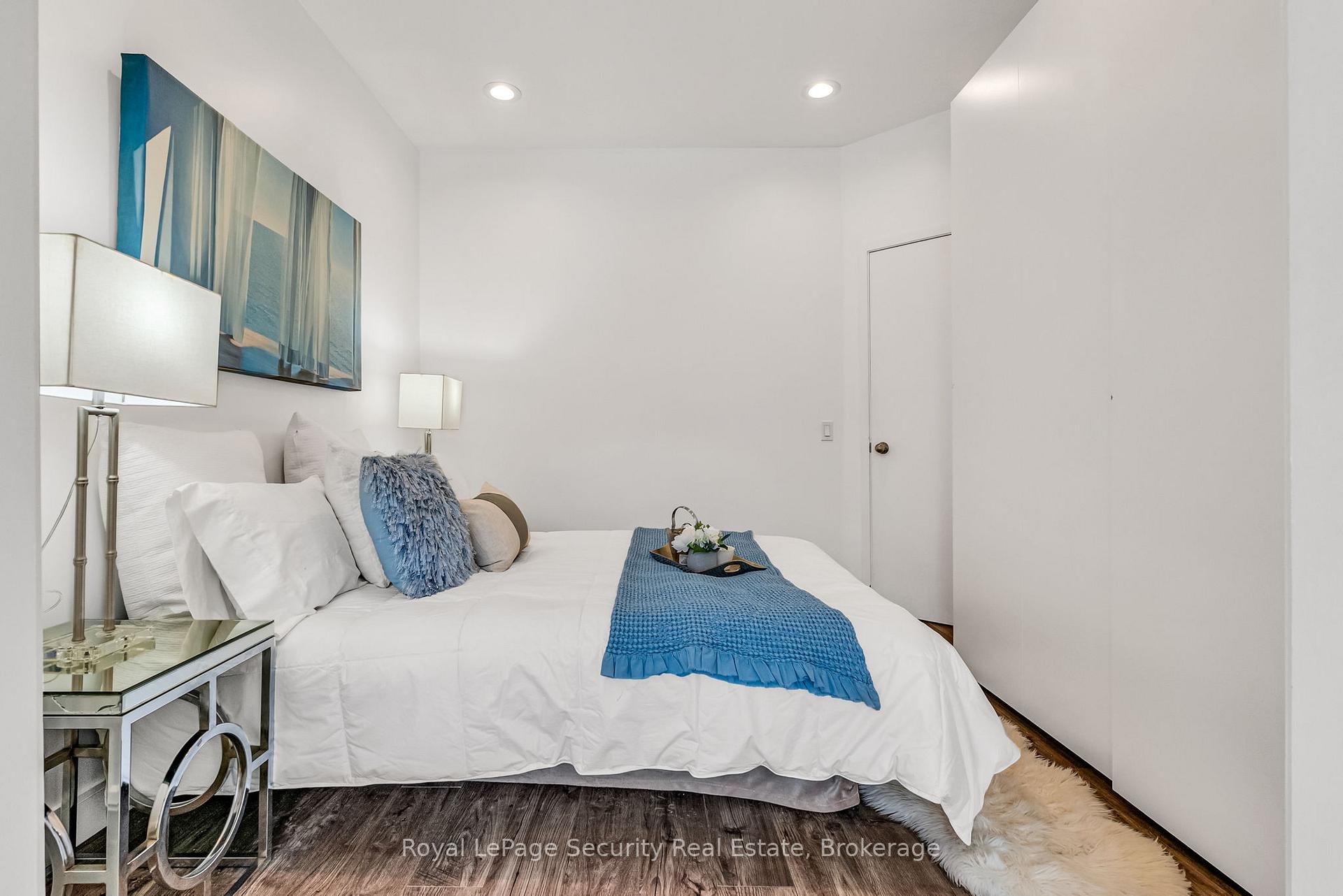 Photo 37 of 427 Lauder Avenue, Toronto, Oakwood Village — HOMEH