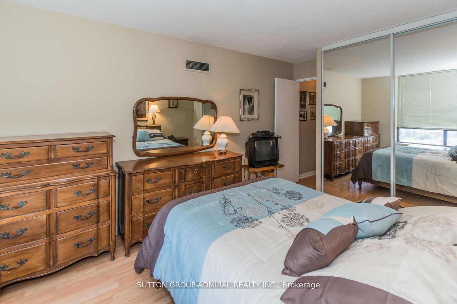 Photo 51 of Unit 702, 7601 Bathurst Street, Vaughan, Crestwood-Springfarm-Yorkhill — HOMEH