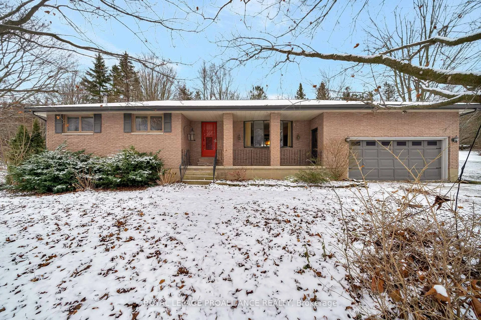 Photo 3 of 1237 Victoria Road, Prince Edward County, Ameliasburg Ward — HOMEH