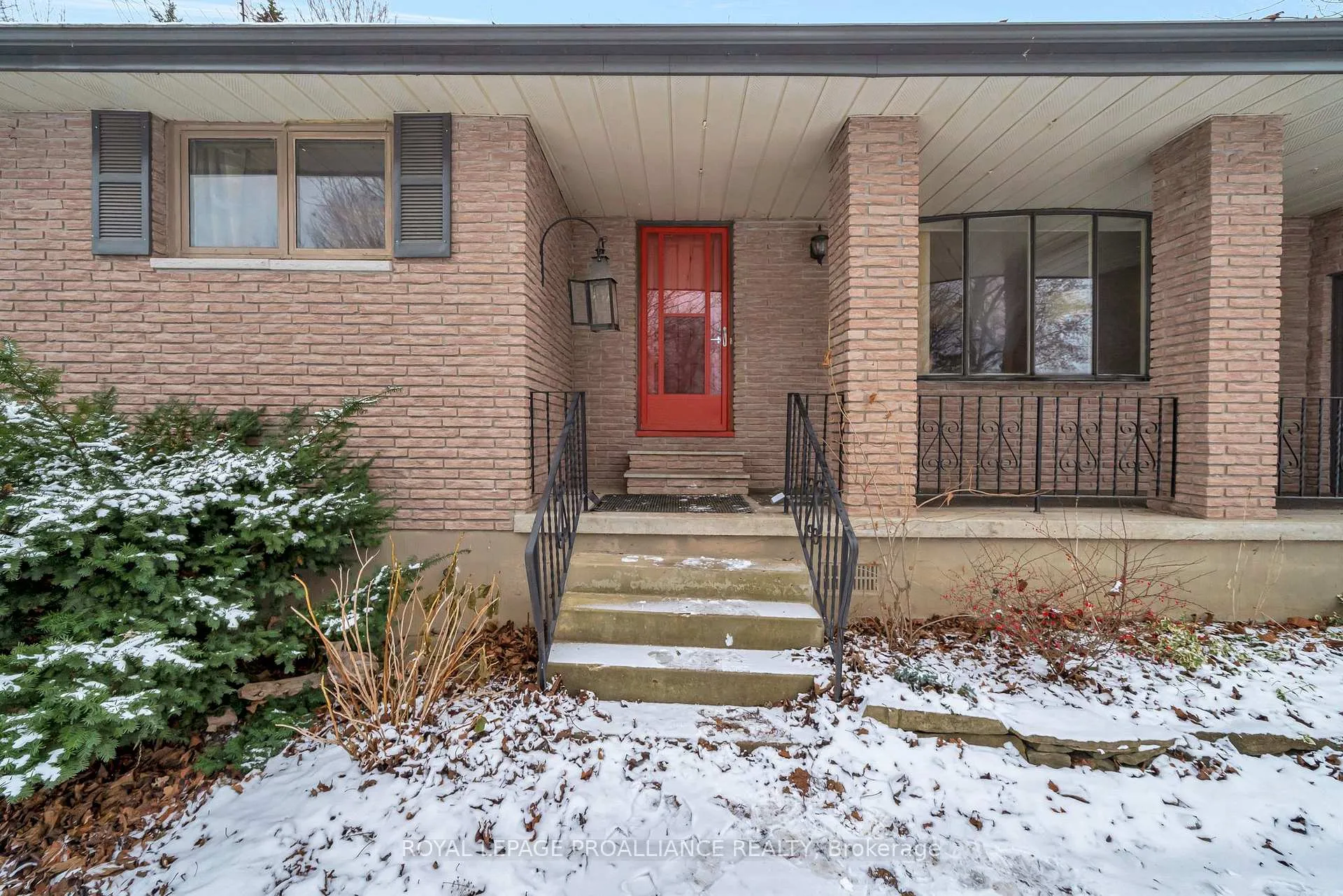 Photo 4 of 1237 Victoria Road, Prince Edward County, Ameliasburg Ward — HOMEH