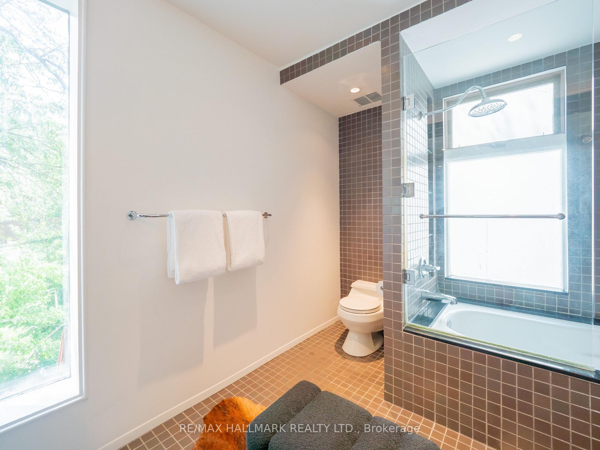 Photo 24 of 67 Langley Avenue, Toronto, North Riverdale — HOMEH