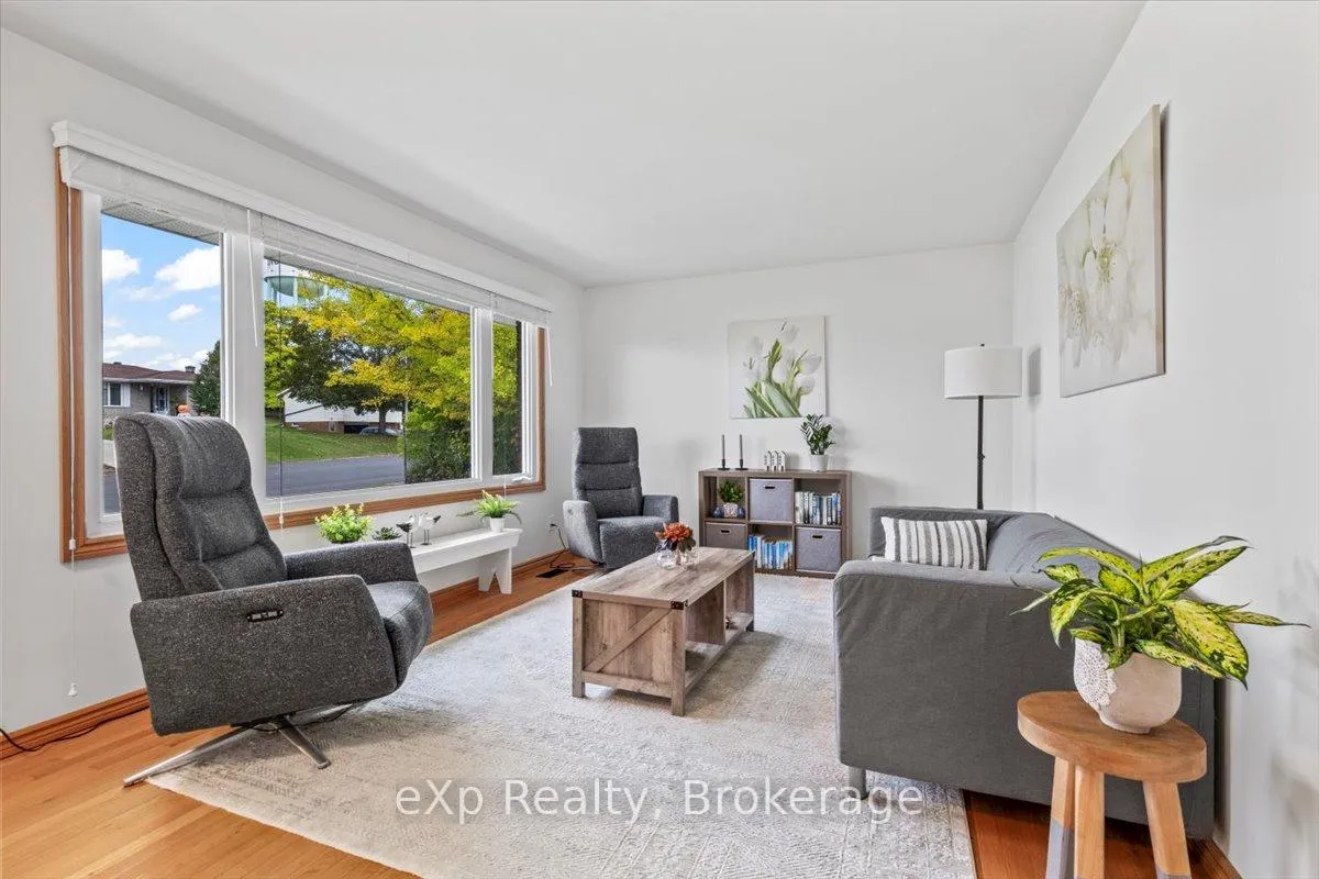 Photo 4 of 158 6th Avenue, Hanover — HOMEH