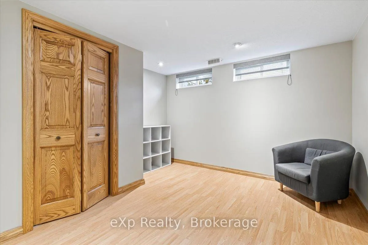 Photo 21 of 158 6th Avenue, Hanover — HOMEH