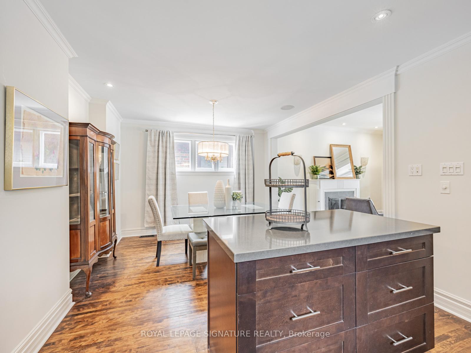 Photo 11 of 28 Flanders Road, Toronto, Humewood-Cedarvale — HOMEH