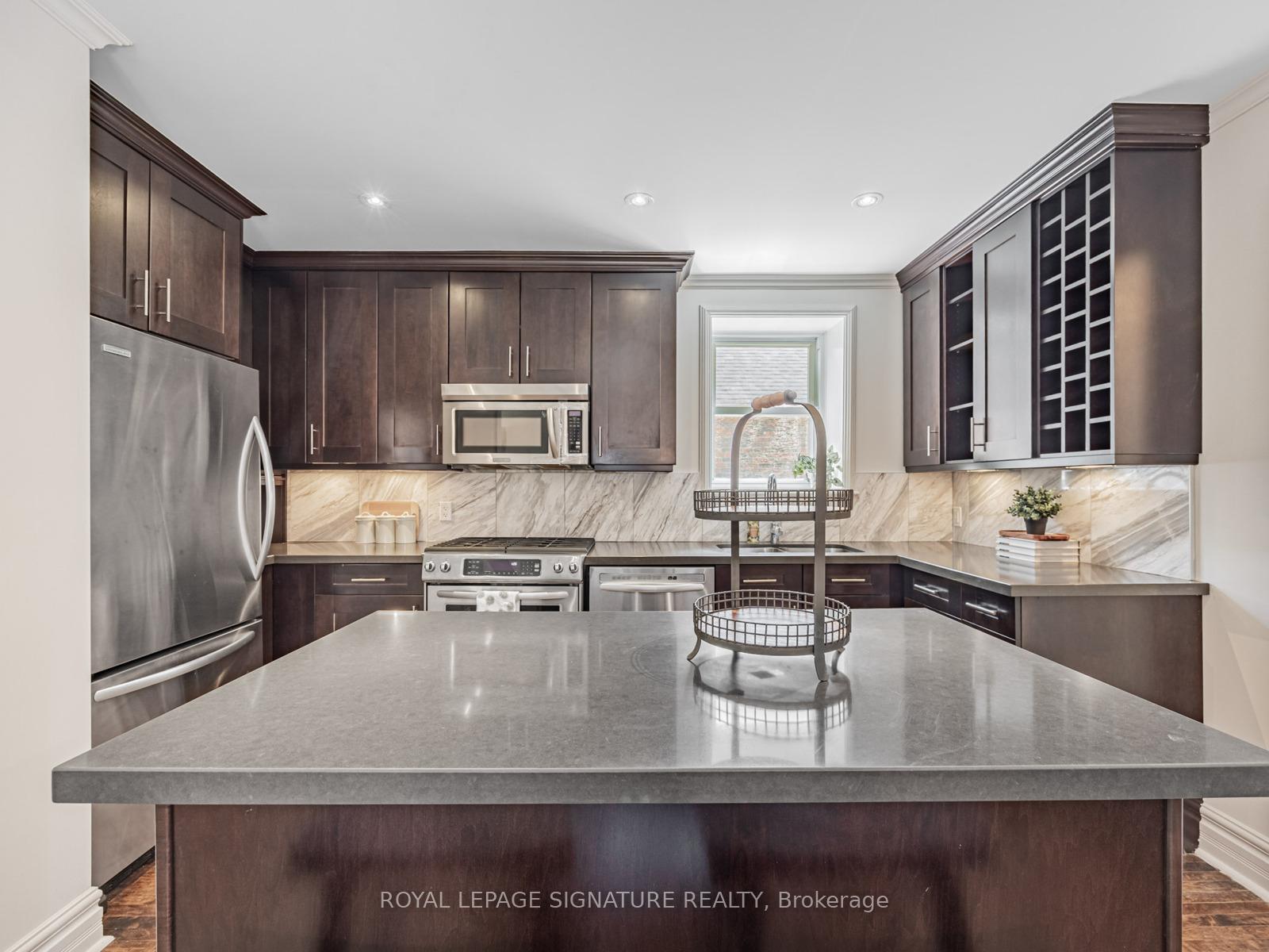 Photo 14 of 28 Flanders Road, Toronto, Humewood-Cedarvale — HOMEH