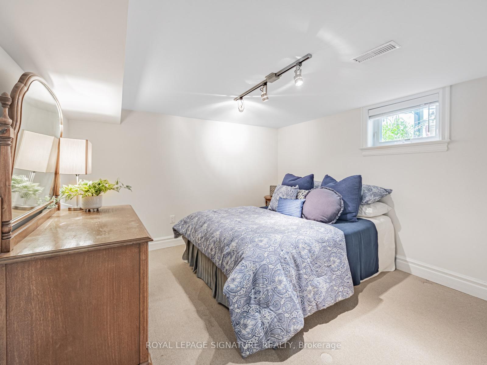 Photo 31 of 28 Flanders Road, Toronto, Humewood-Cedarvale — HOMEH