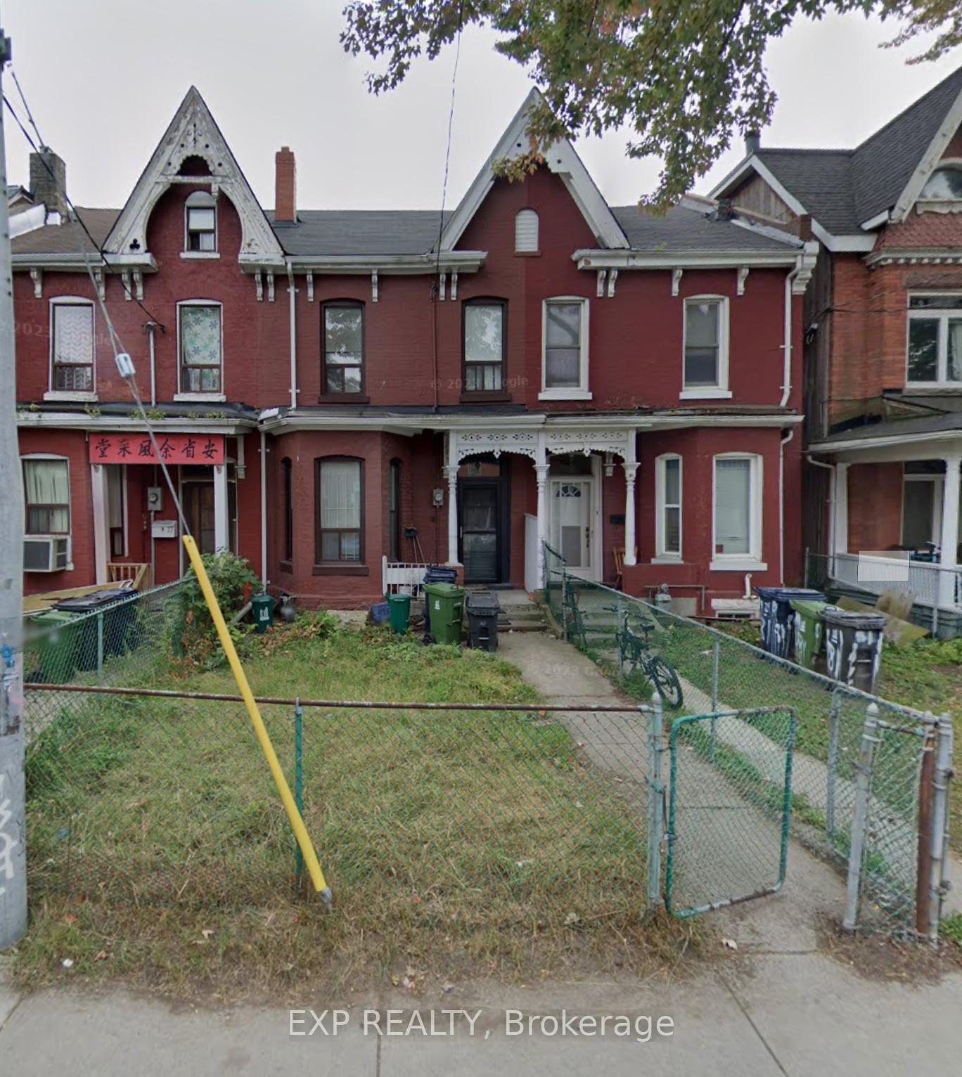 Front of 79 Baldwin Street