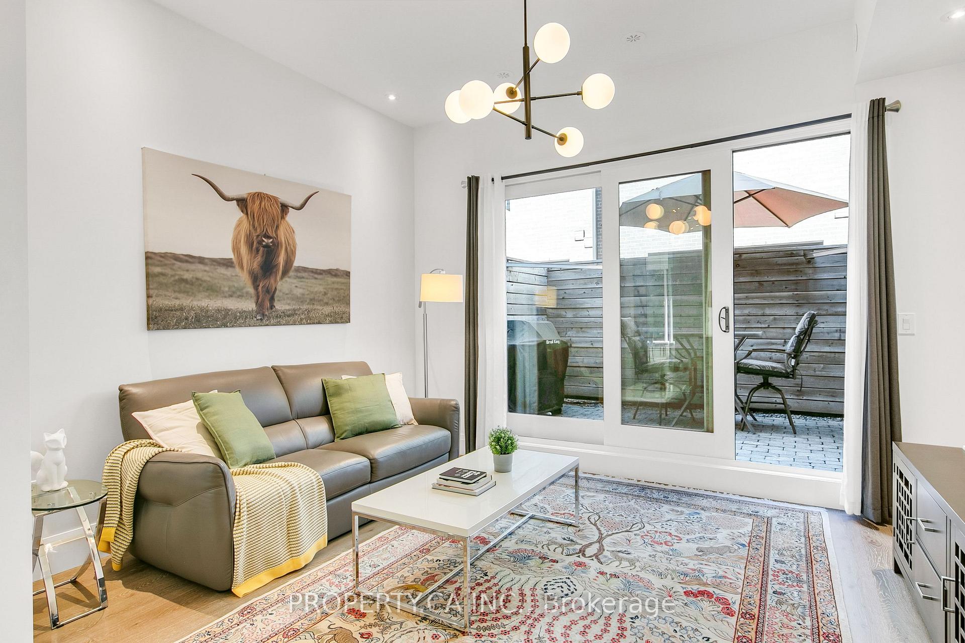Photo 14 of Unit 13, 837 Broadview Avenue, Toronto, Playter Estates-Danforth — HOMEH