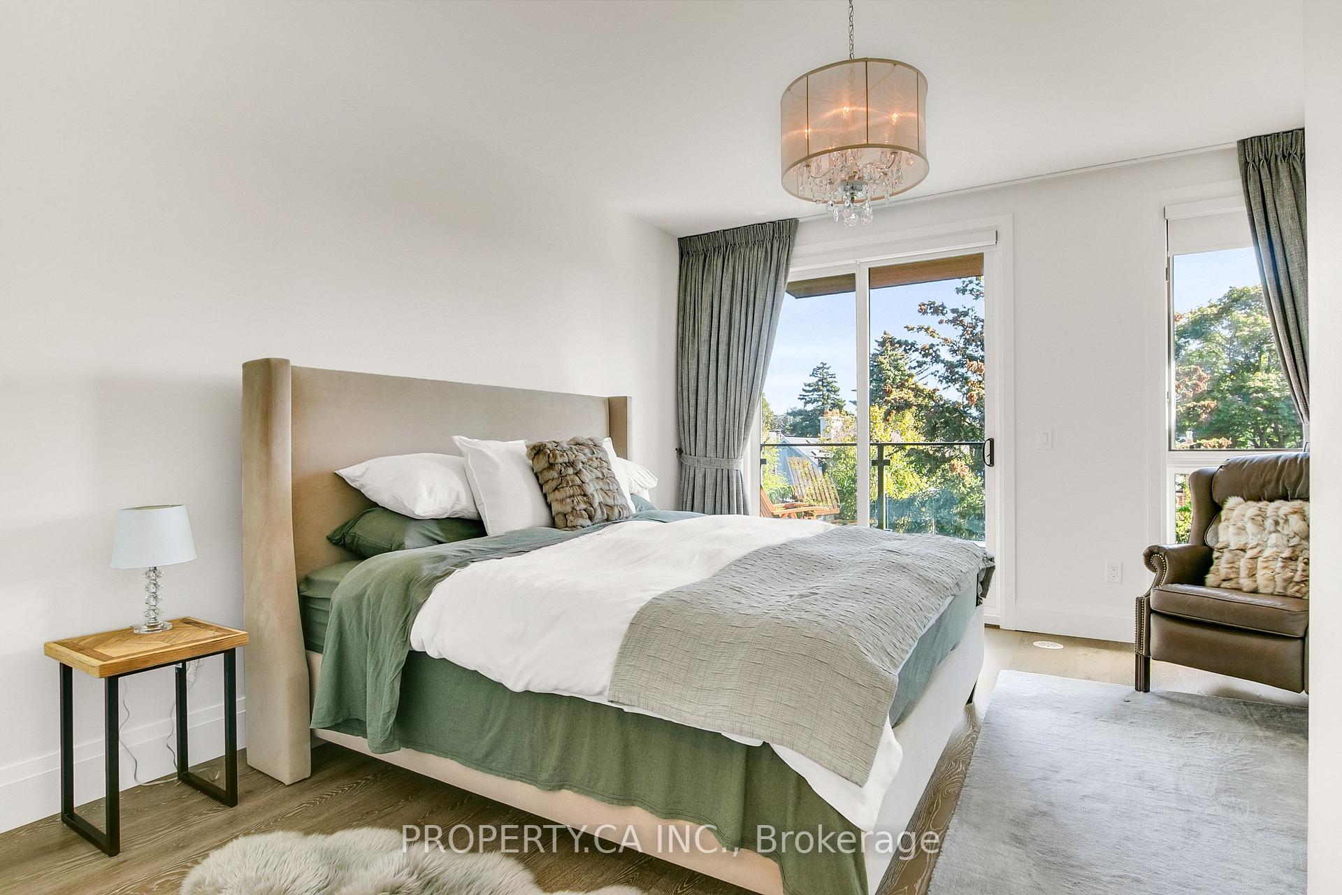 Photo 18 of Unit 13, 837 Broadview Avenue, Toronto, Playter Estates-Danforth — HOMEH