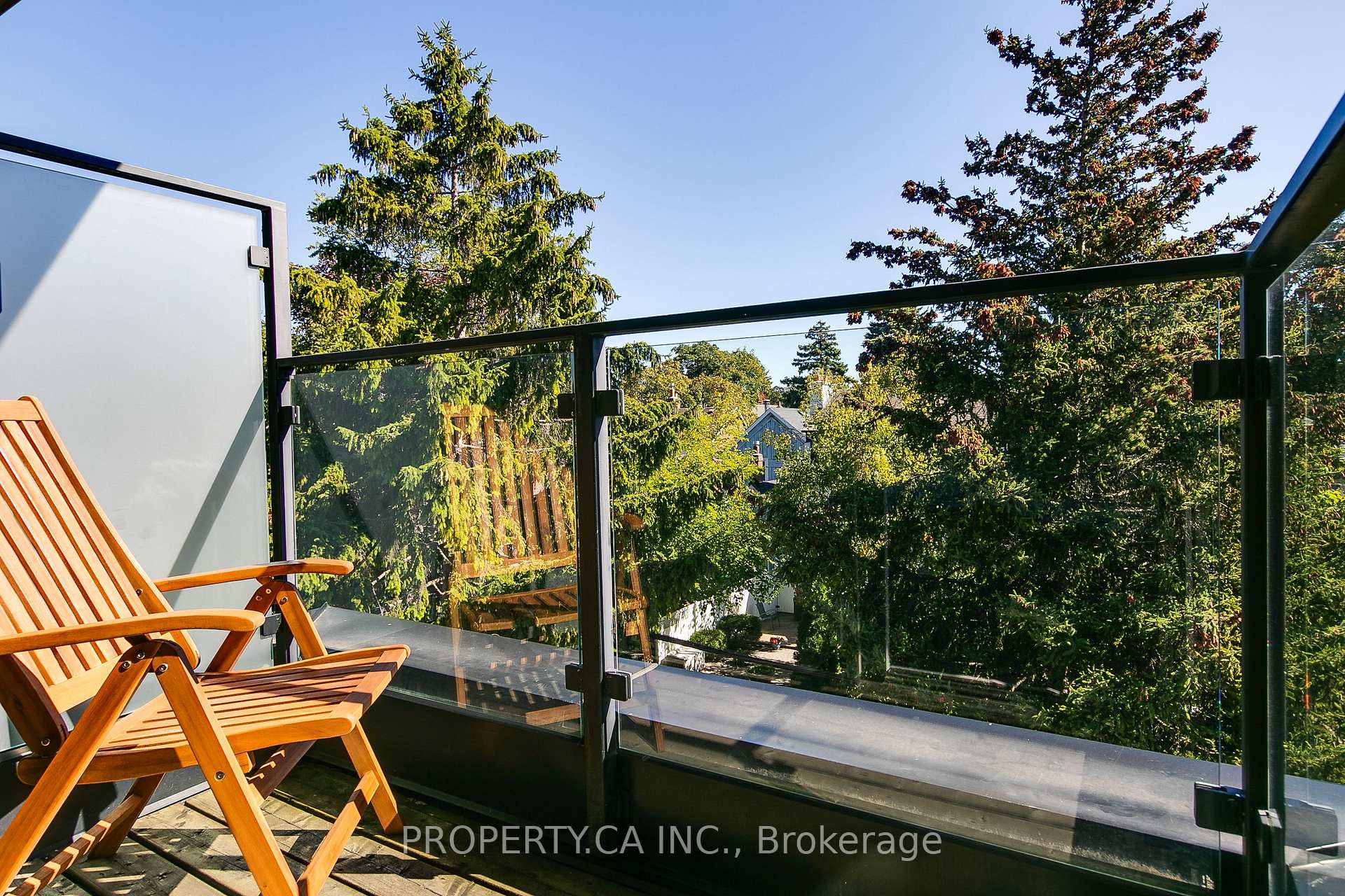 Photo 21 of Unit 13, 837 Broadview Avenue, Toronto, Playter Estates-Danforth — HOMEH