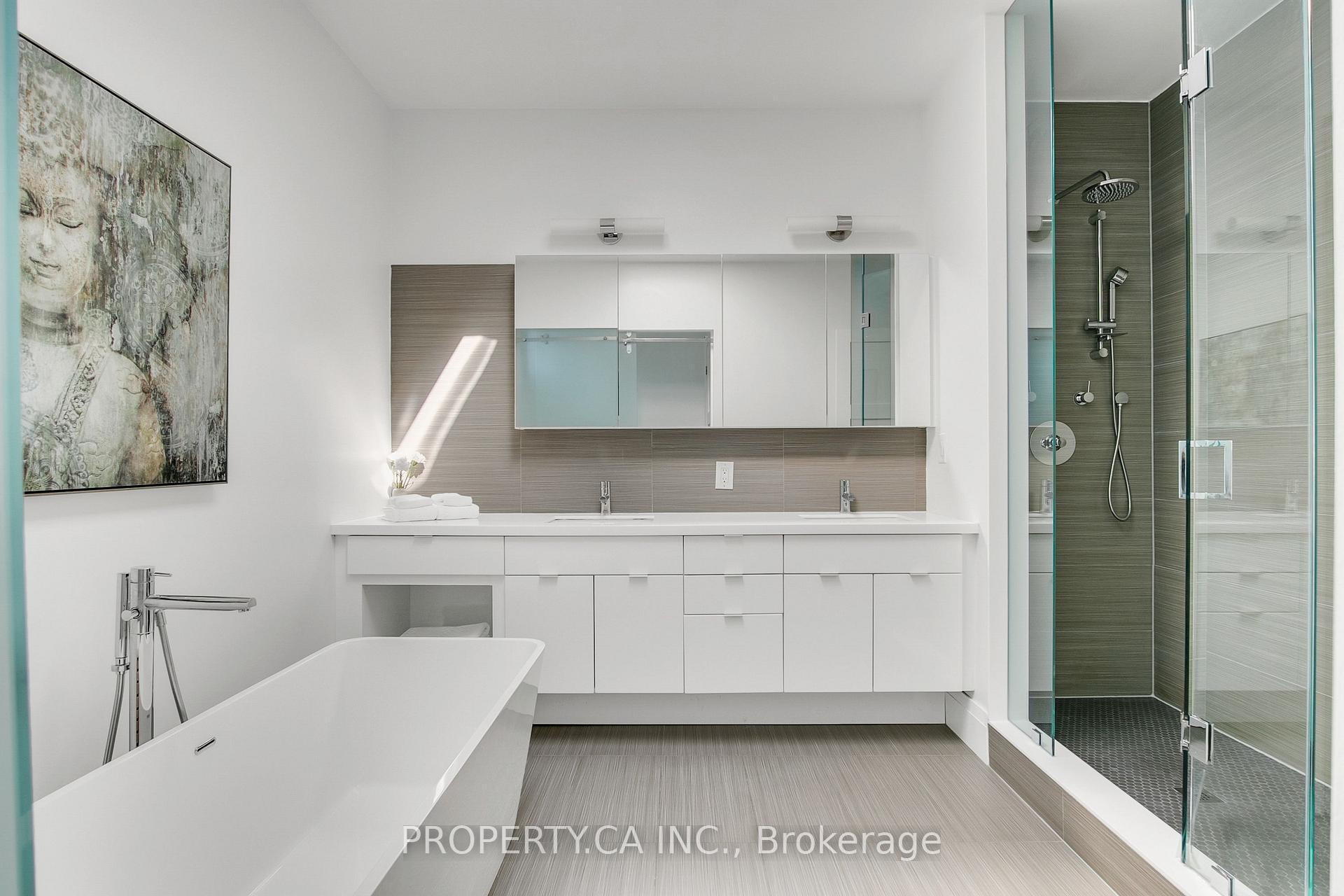 Photo 24 of Unit 13, 837 Broadview Avenue, Toronto, Playter Estates-Danforth — HOMEH