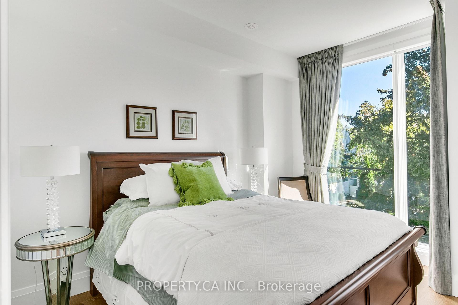 Photo 28 of Unit 13, 837 Broadview Avenue, Toronto, Playter Estates-Danforth — HOMEH