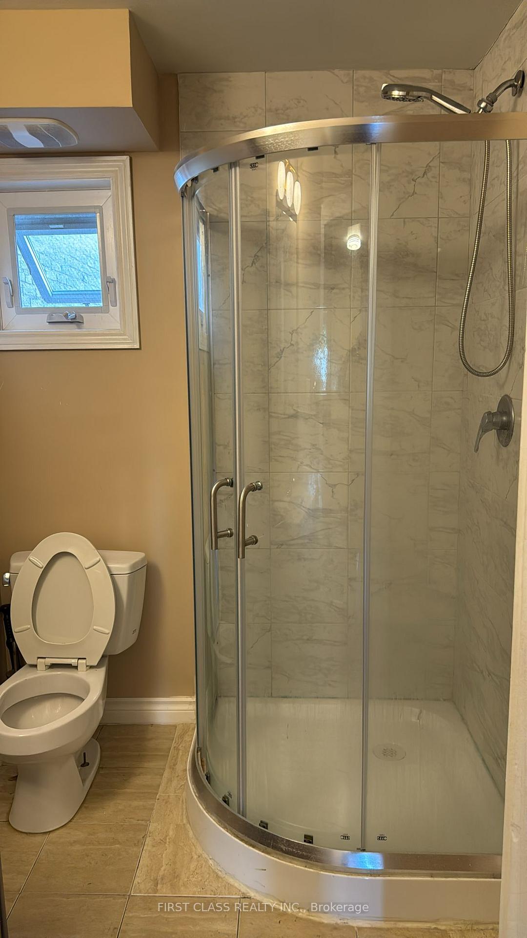 Photo 9 of Unit 3rd, 572 Danforth Ave, Toronto, Danforth — HOMEH