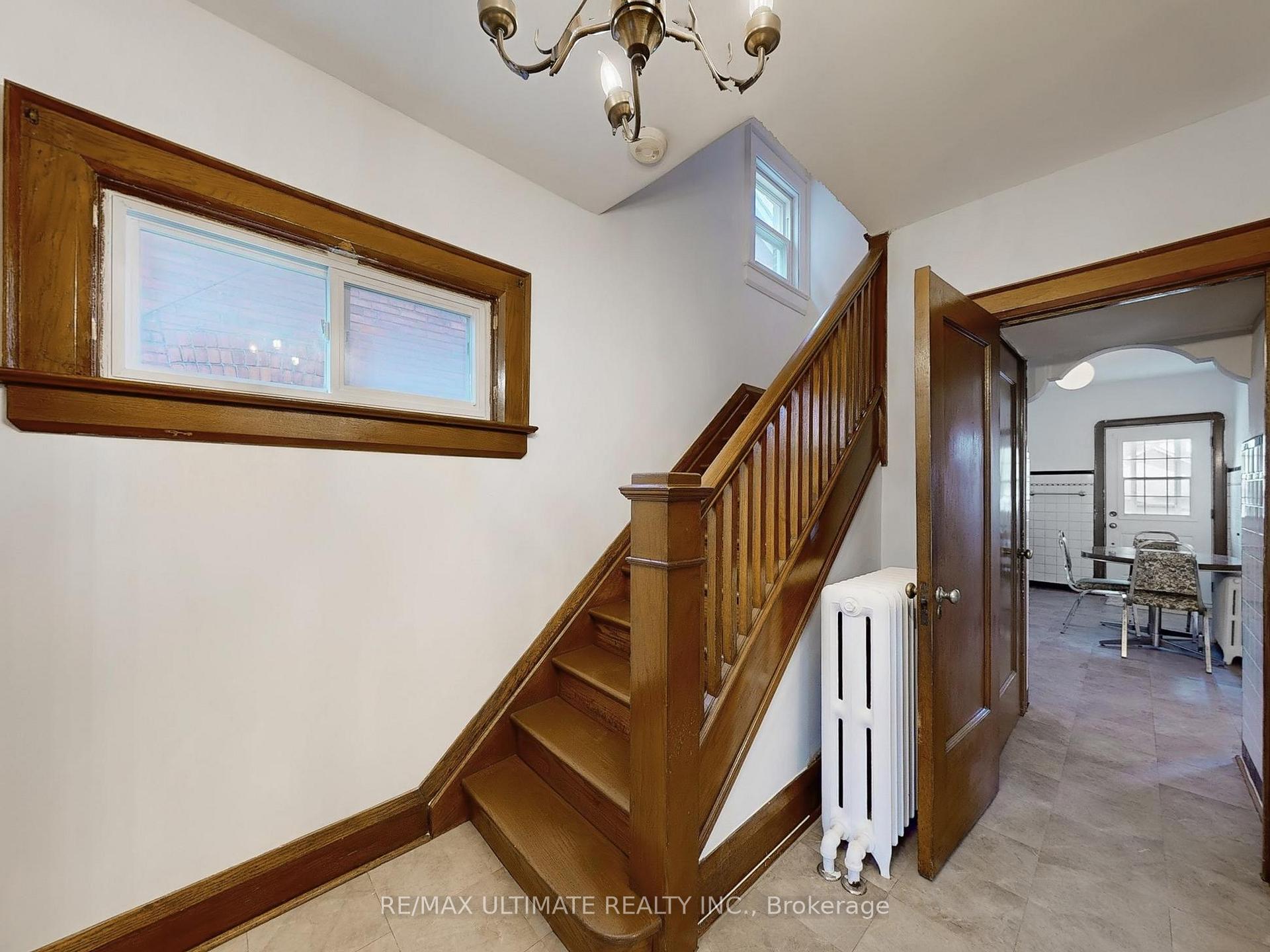 Photo 2 of 1809 Dufferin Street, Toronto, Oakwood Village — HOMEH
