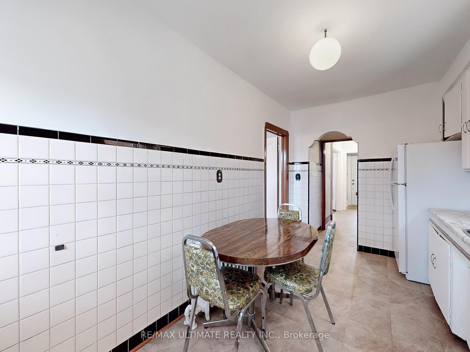 Photo 14 of 1809 Dufferin Street, Toronto, Oakwood Village — HOMEH