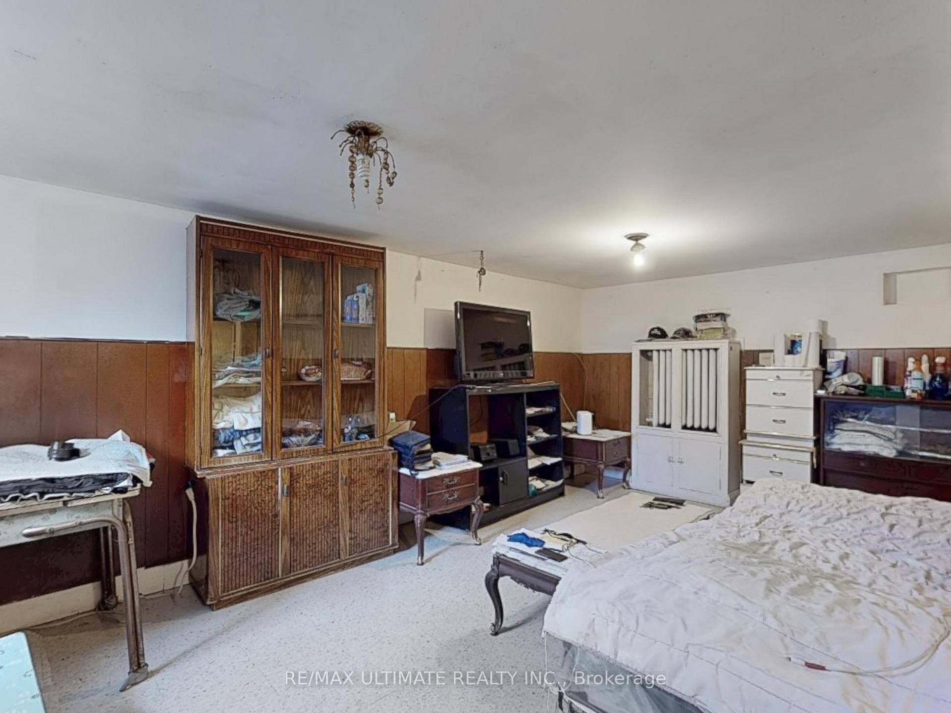 Photo 30 of 1809 Dufferin Street, Toronto, Oakwood Village — HOMEH