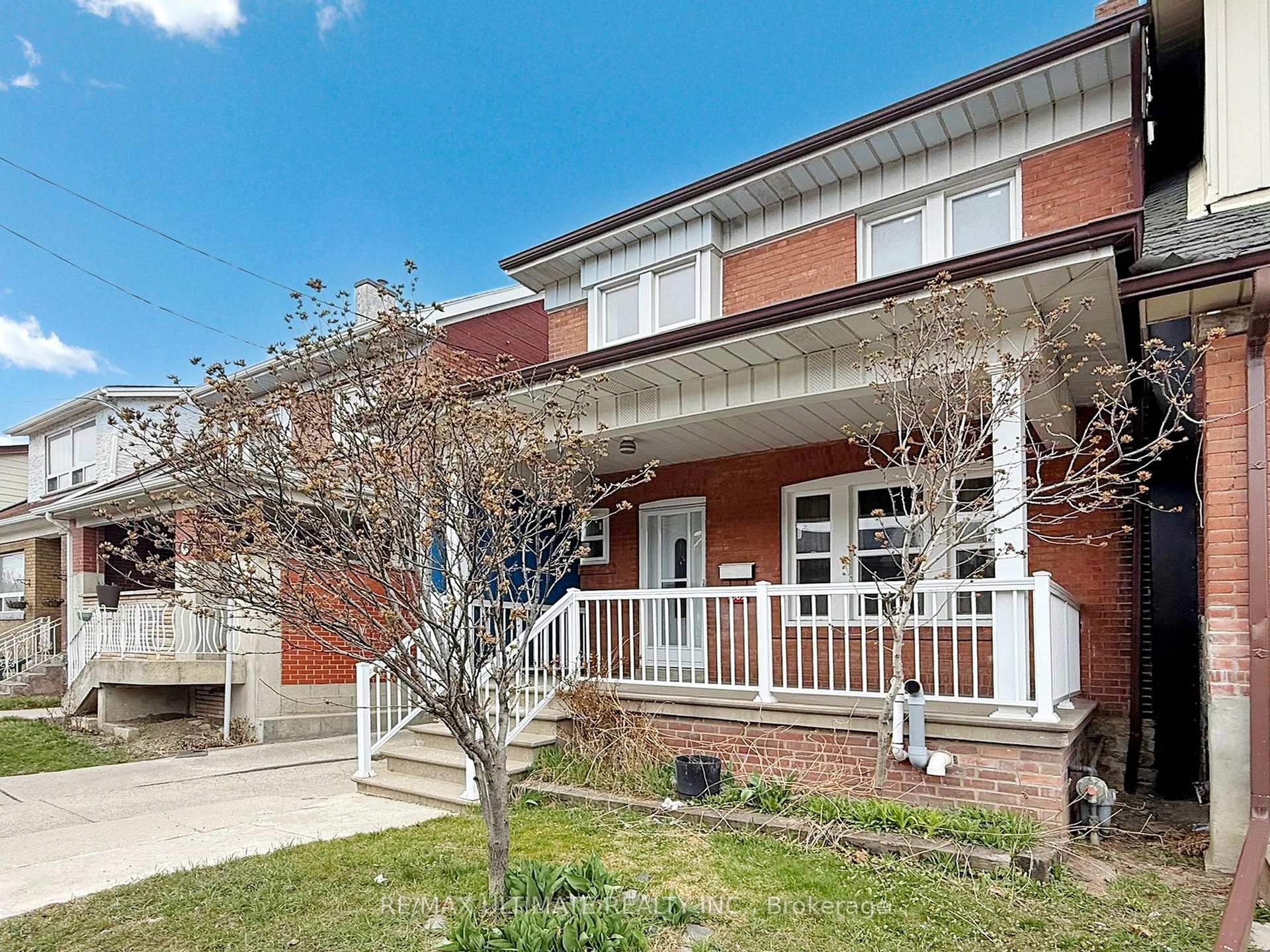 Photo 42 of 1809 Dufferin Street, Toronto, Oakwood Village — HOMEH