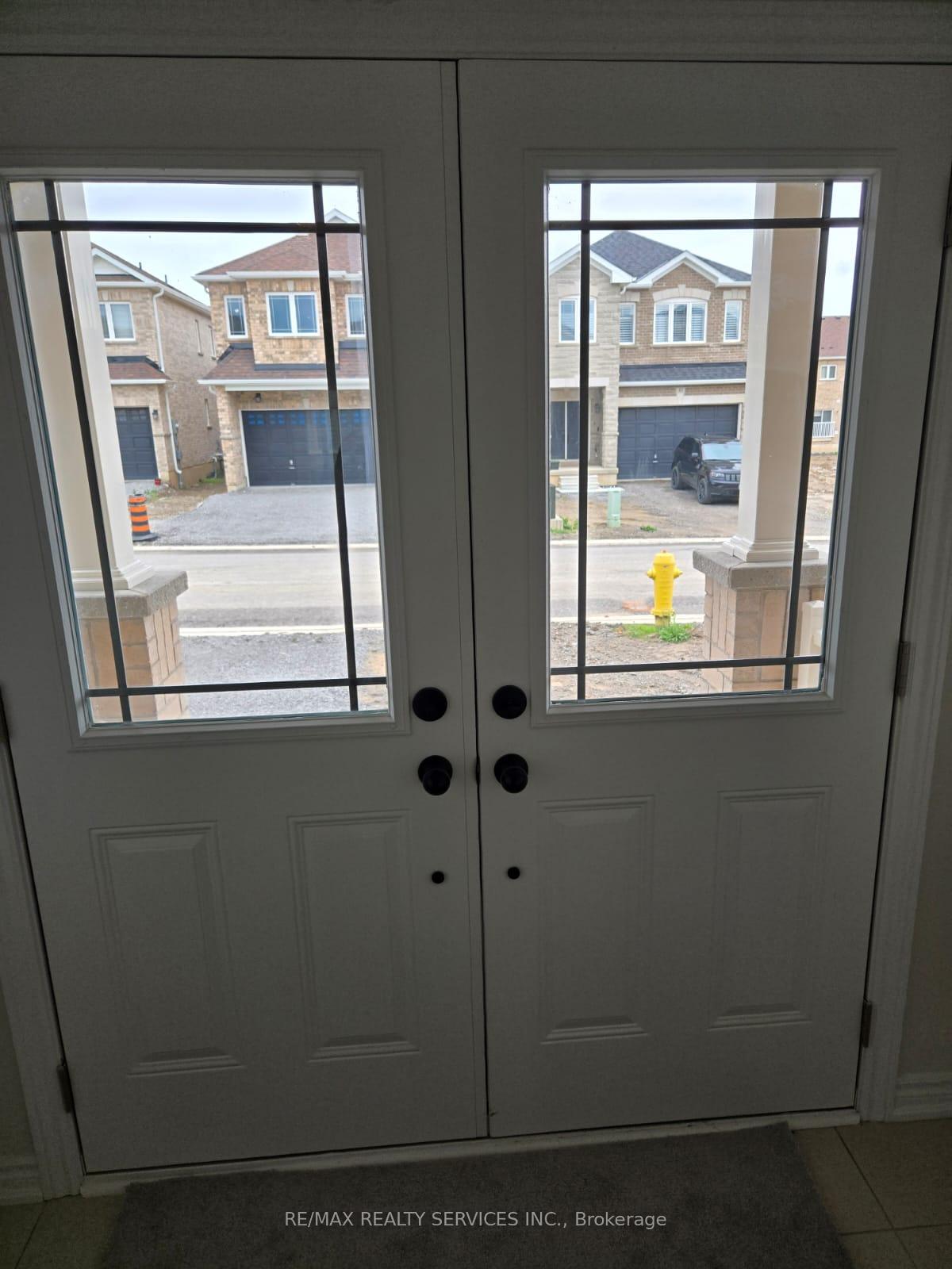 Photo 2 of 35 Huntsworth Avenue, Thorold, Thorold Downtown — HOMEH