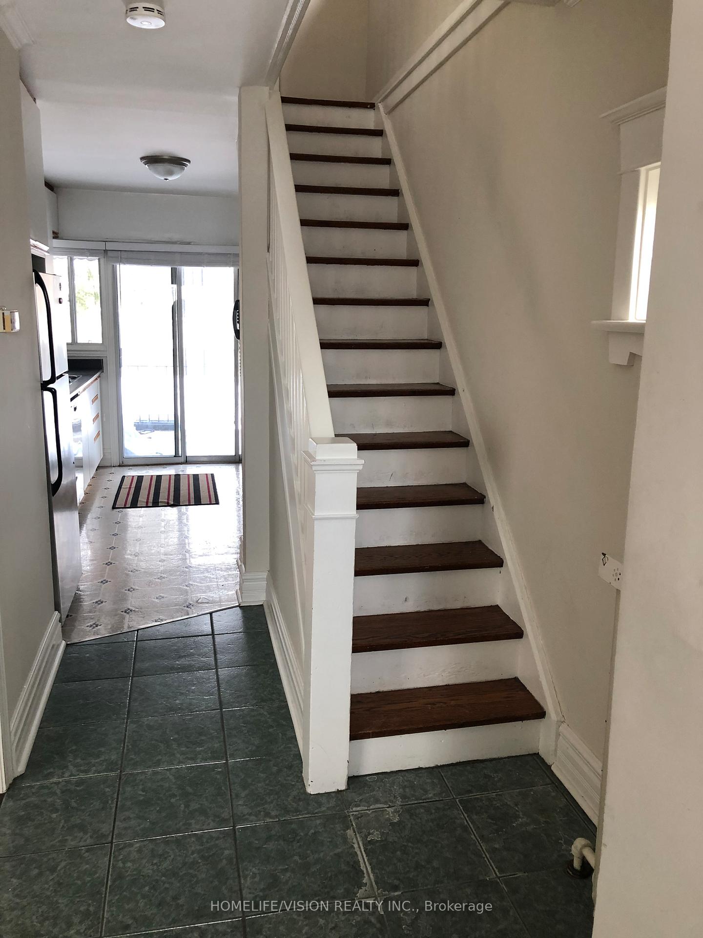 Photo 6 of 140 Mortimer Avenue, Toronto, Broadview North — HOMEH