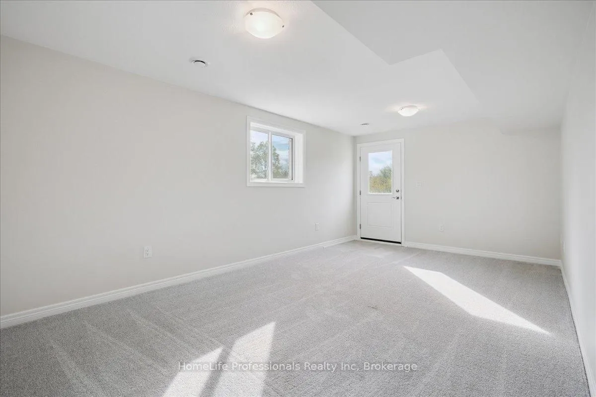 Photo 33 of 52 Wilson Drive, Thorold, Hurricane/Merrittville — HOMEH