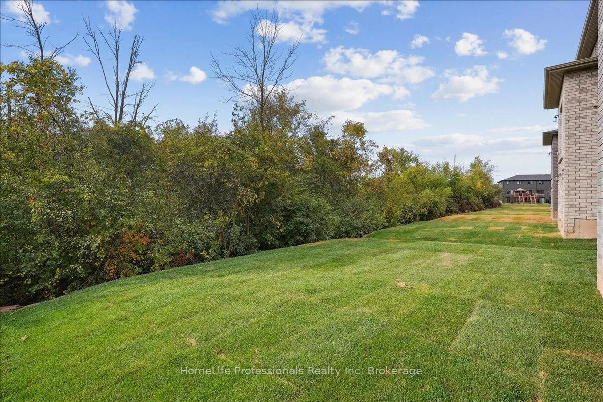 Photo 39 of 52 Wilson Drive, Thorold, Hurricane/Merrittville — HOMEH