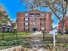 Front of Unit 9, 99 Bellevue Avenue