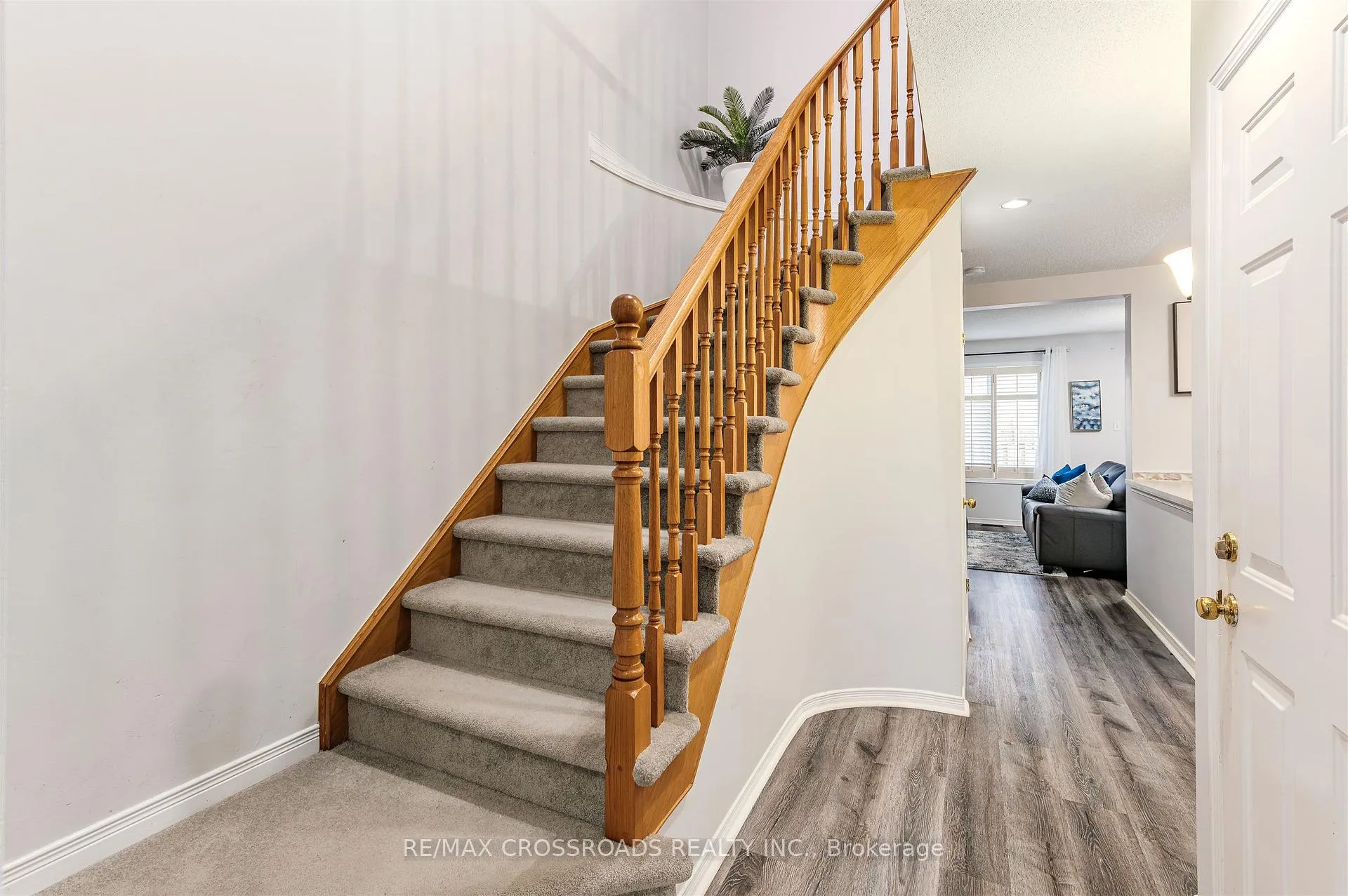 Photo 19 of Unit 41, 1889 Upper Wentworth Street, Hamilton, Chappel — HOMEH