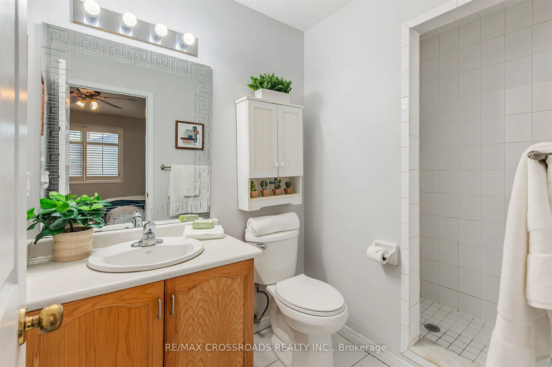 Photo 23 of Unit 41, 1889 Upper Wentworth Street, Hamilton, Chappel — HOMEH