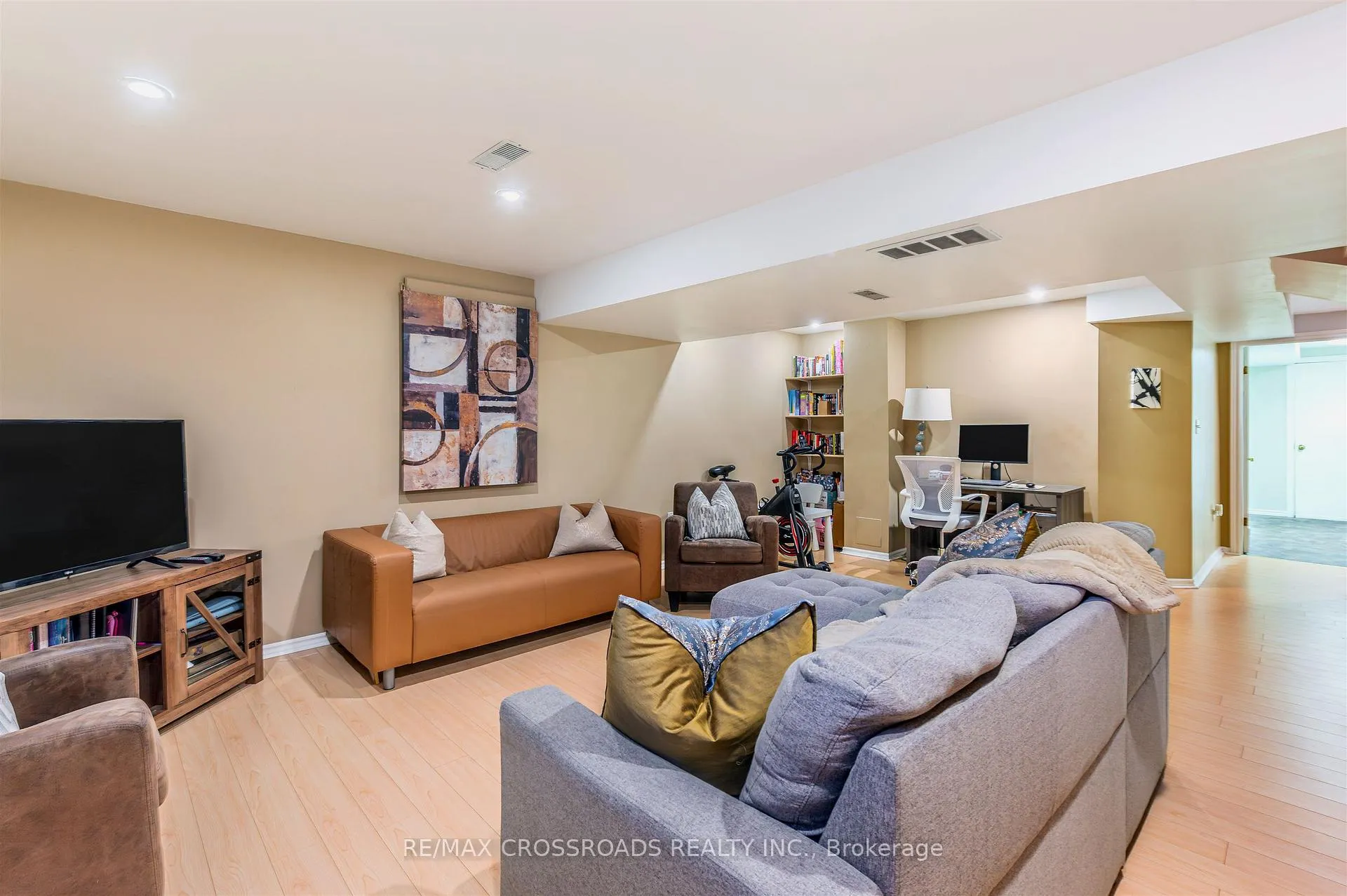 Photo 30 of Unit 41, 1889 Upper Wentworth Street, Hamilton, Chappel — HOMEH