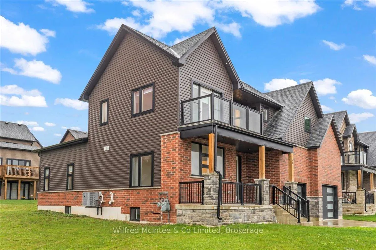 Photo 5 of 48 Fischer Dairy Road, Brockton — HOMEH