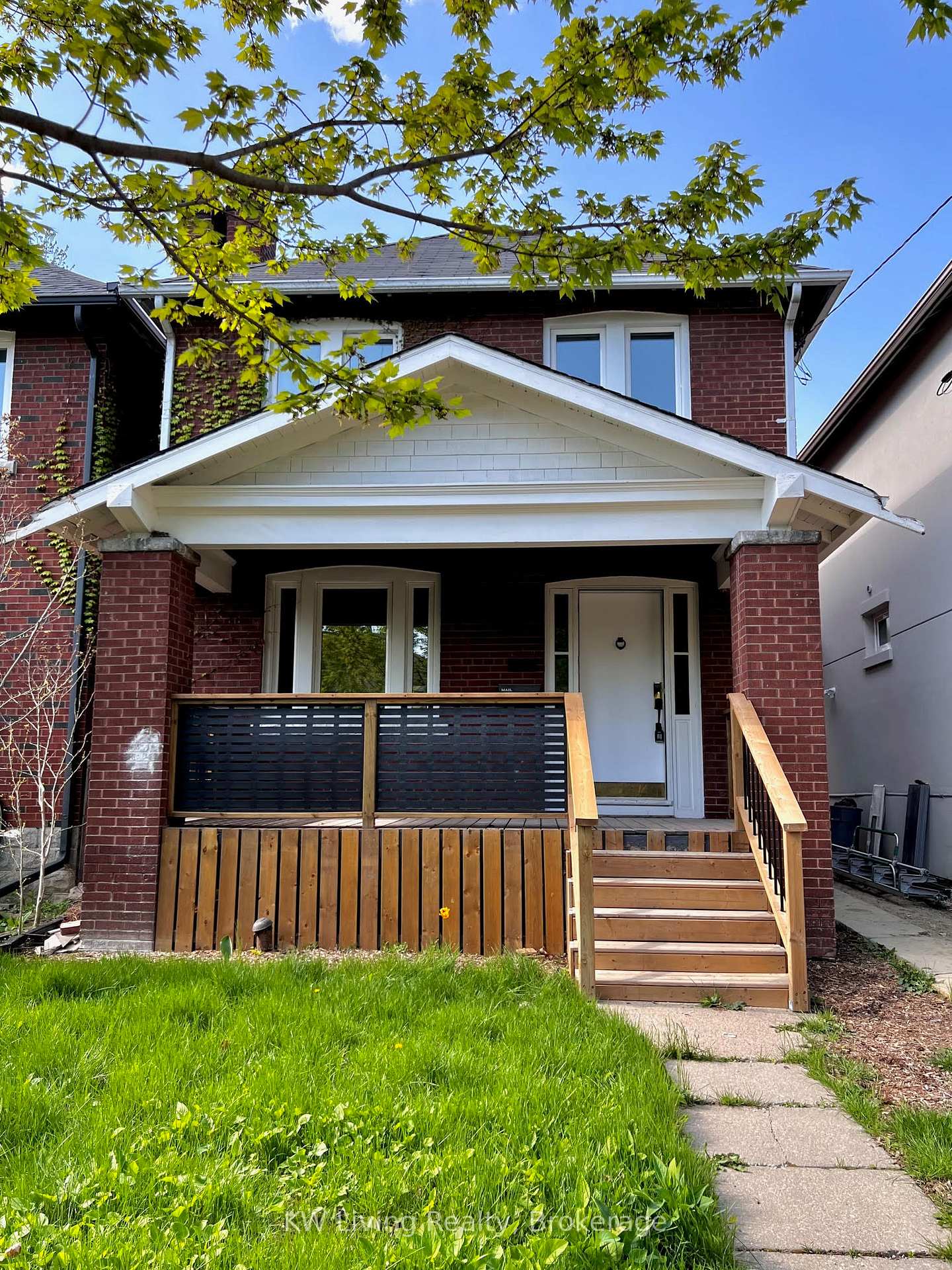 Photo 9 of Unit Lower, 148 Roselawn Avenue, Toronto, Yonge-Eglinton — HOMEH
