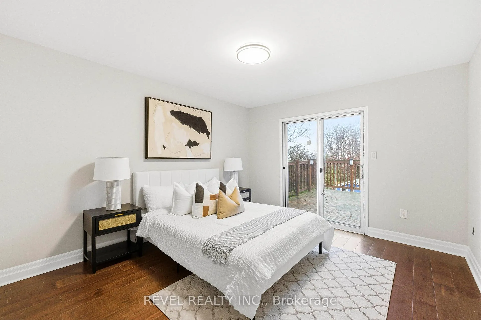 Photo 11 of 1036 Attersley Drive, Oshawa, Pinecrest — HOMEH