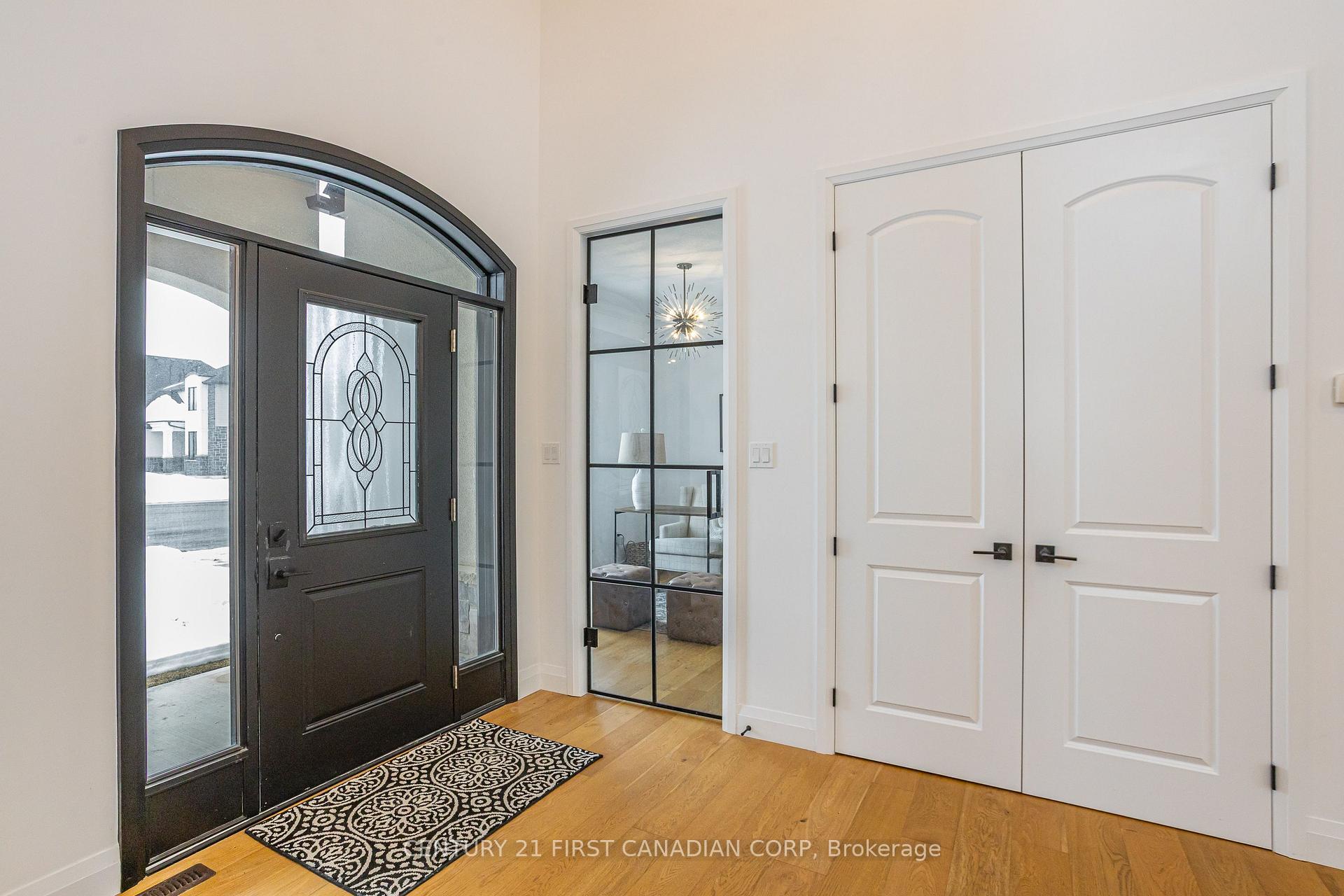 Photo 7 of 105 Aspen Circle, Thames Centre, Rural Thames Centre — HOMEH