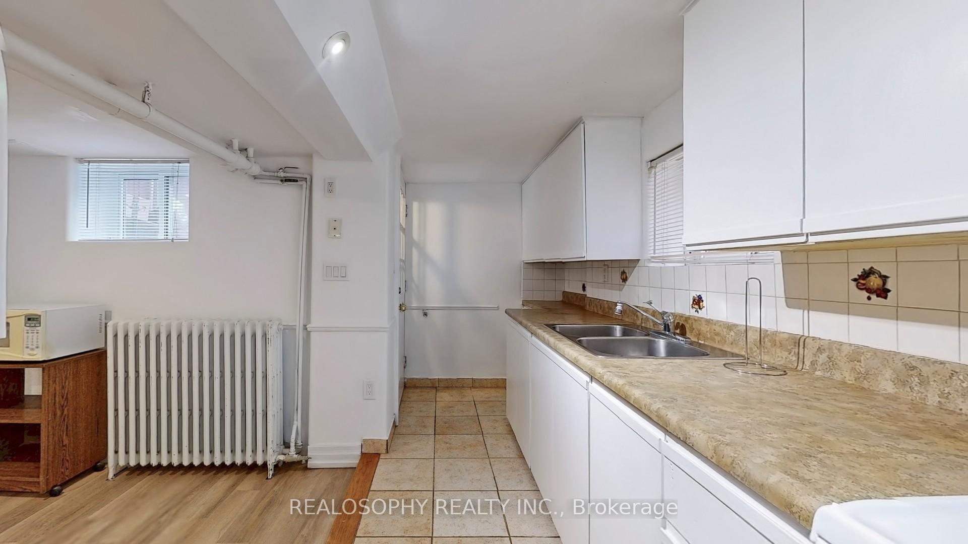 Photo 4 of Unit Lower, 177 Gowan Avenue, Toronto, Broadview North — HOMEH