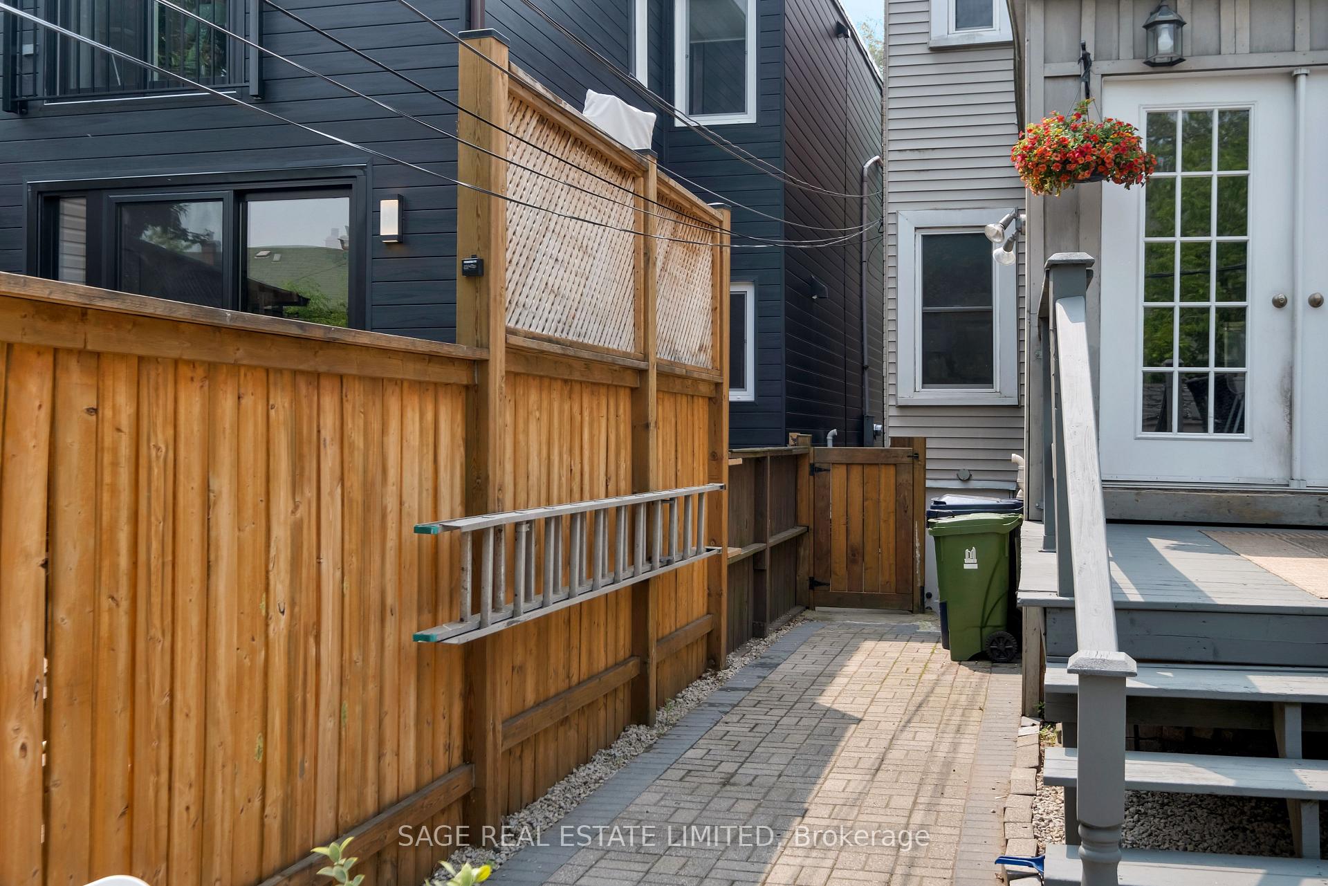 Photo 20 of 120 Withrow Avenue, Toronto, North Riverdale — HOMEH