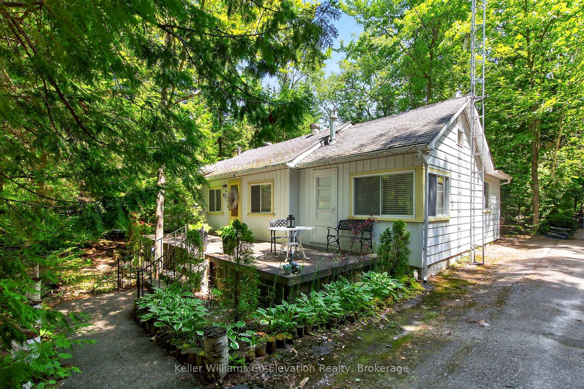 Photo 1 of 19 Evans Drive, Tiny, Rural Tiny — HOMEH