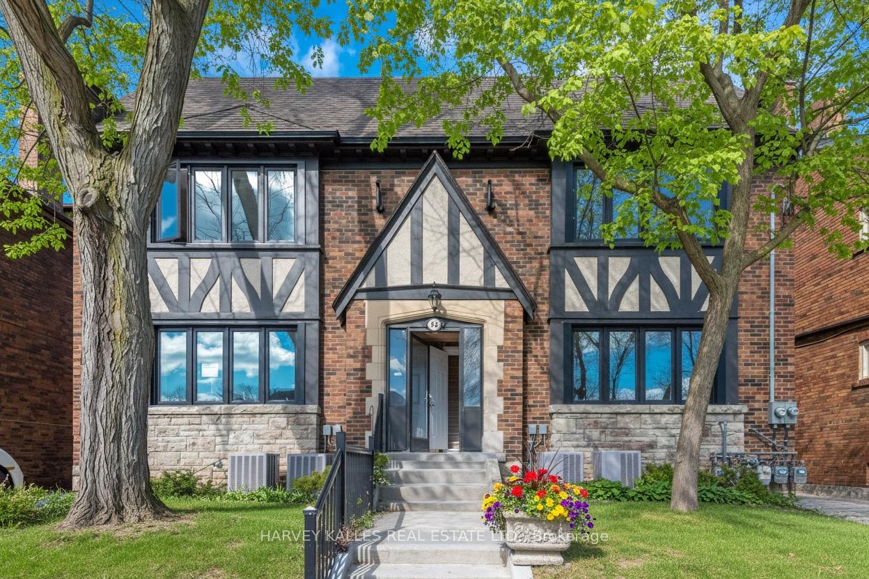Photo 1 of Unit 4, 52 College View Avenue, Toronto, Yonge-Eglinton — HOMEH